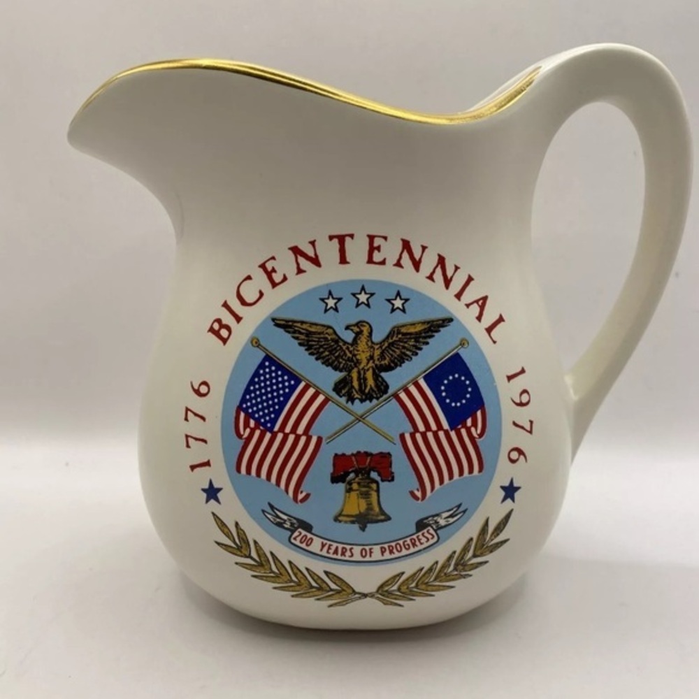 Vintage 1976 Collectible McCoy Bicentennial 1776-1976 Pitcher #365
